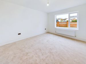 Bedroom- click for photo gallery